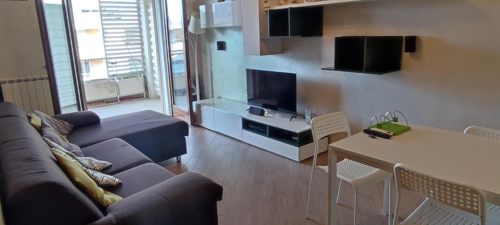 Apartamento Eur Laurentina Luminoso Fino A 5 Ospiti